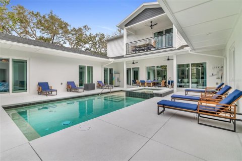 Casa en venta en New Smyrna Beach, Florida, 9 dormitorios, 436.64 m2 № 1518374 - foto 13
