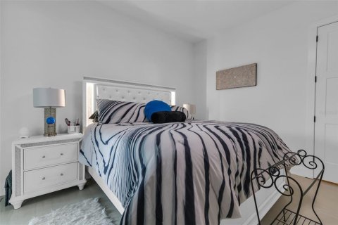 Casa en venta en New Smyrna Beach, Florida, 9 dormitorios, 436.64 m2 № 1518374 - foto 26