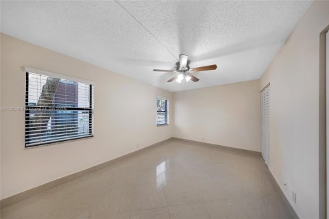 Condominio en venta en Sunrise, Florida, 2 dormitorios, 85.01 m2 № 1956199 - foto 24