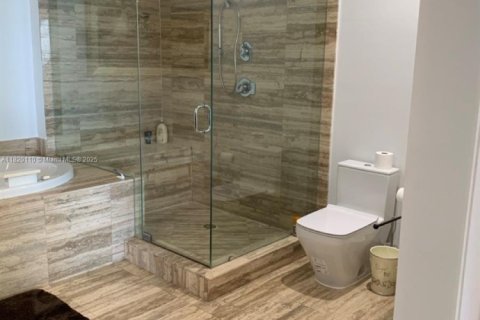 Condominio en alquiler en Sunny Isles Beach, Florida, 2 dormitorios, 182.27 m2 № 1777840 - foto 8