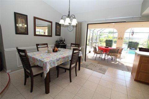 House in Port Charlotte, Florida 2 bedrooms, 102.84 sq.m. № 1916665 - photo 11