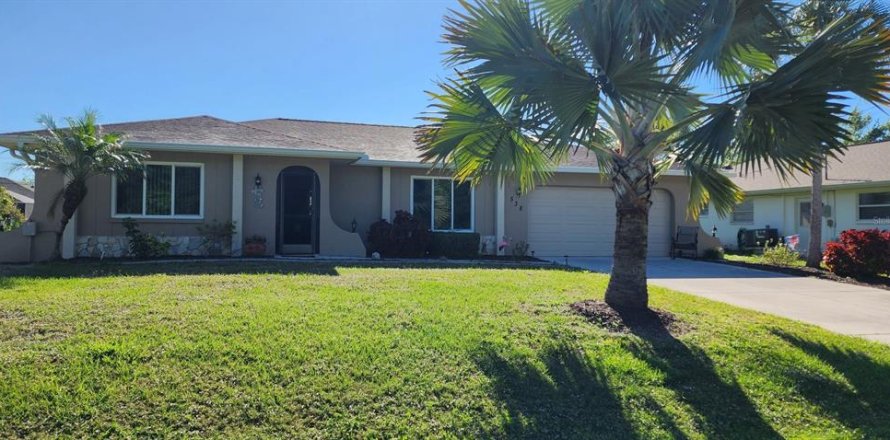 House in Port Charlotte, Florida 2 bedrooms, 102.84 sq.m. № 1916665