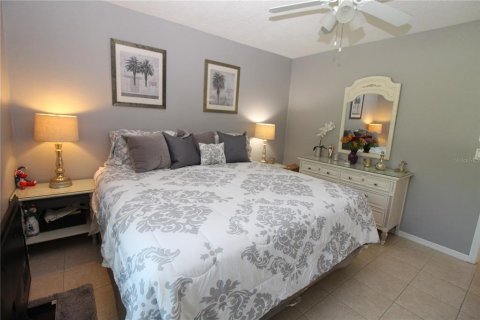 House in Port Charlotte, Florida 2 bedrooms, 102.84 sq.m. № 1916665 - photo 23