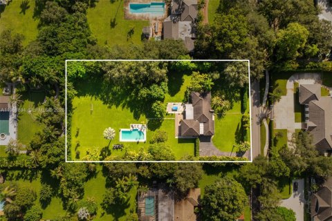 Купить земельный участок в Пайнкрест, Флорида № 2008888 - фото 2