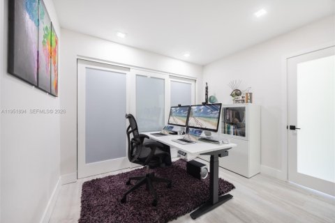 Купить земельный участок в Пайнкрест, Флорида № 2008888 - фото 26