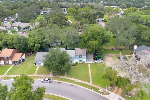 Townhouse in Orlando, Florida 2 bedrooms, 122.26 sq.m. № 2374147 - photo 21