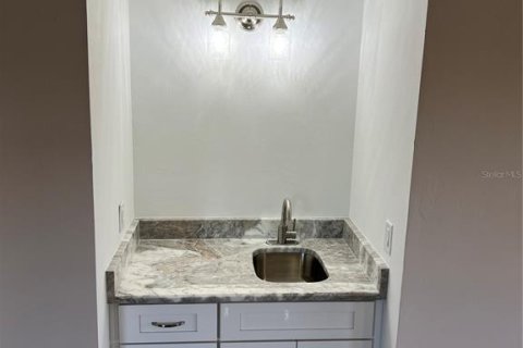 Copropriété à louer à Punta Gorda, Floride: 2 chambres, 114.08 m2 № 2103289 - photo 10