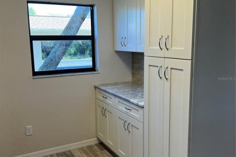 Copropriété à louer à Punta Gorda, Floride: 2 chambres, 114.08 m2 № 2103289 - photo 6