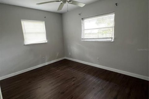 Appartement à louer à Largo, Floride: 2 chambres, 69.68 m2 № 2384017 - photo 4