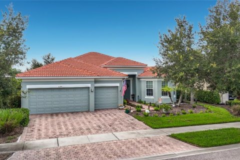 Villa ou maison à vendre à Sarasota, Floride: 3 chambres, 231.23 m2 № 2216502 - photo 8