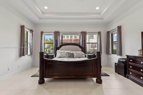 House in Parkland, Florida 4 bedrooms, 265.89 sq.m. № 1981816 - photo 14