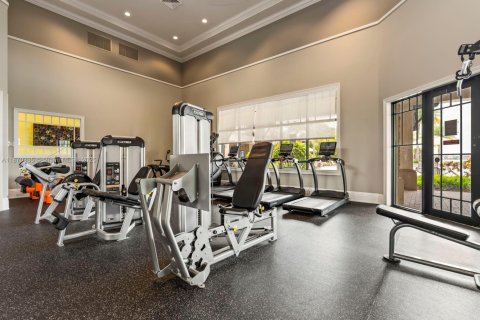 House in Parkland, Florida 4 bedrooms, 265.89 sq.m. № 1981816 - photo 24