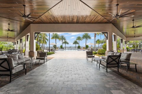 House in Parkland, Florida 4 bedrooms, 265.89 sq.m. № 1981816 - photo 28