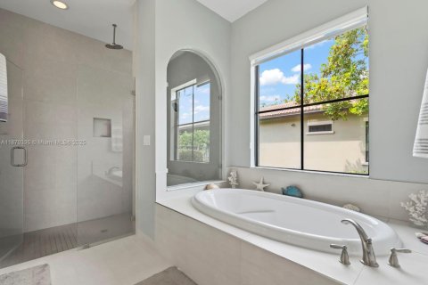 House in Parkland, Florida 4 bedrooms, 265.89 sq.m. № 1981816 - photo 17