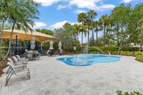 House in Parkland, Florida 4 bedrooms, 265.89 sq.m. № 1981816 - photo 30