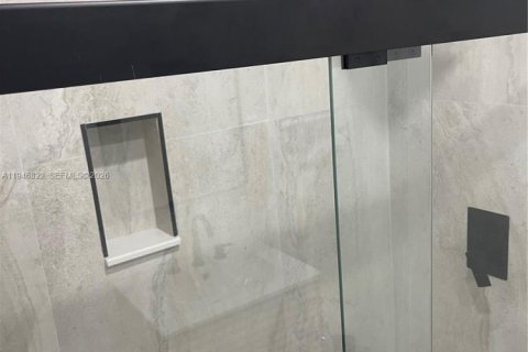 Снять в аренду виллу или дом в Холливуд, Флорида 3 спальни, 115.29м2, № 2005302 - фото 24