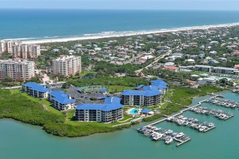 Condominio en alquiler en New Smyrna Beach, Florida, 2 dormitorios, 104.61 m2 № 1301243 - foto 1