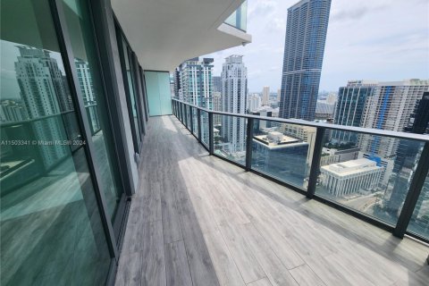 Condo in Miami, Florida, 2 bedrooms  № 1744045 - photo 17