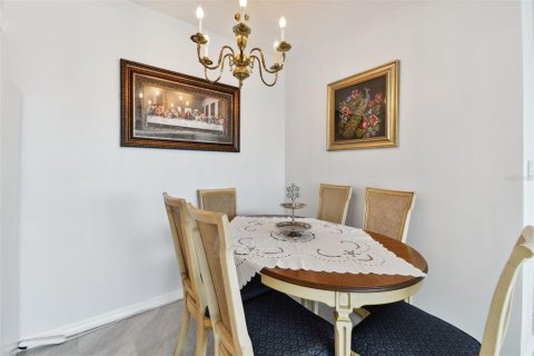 Copropriété à vendre à Clearwater, Floride: 2 chambres, 120.31 m2 № 1628334 - photo 9