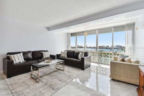 Copropriété à vendre à Clearwater, Floride: 2 chambres, 120.31 m2 № 1628334 - photo 5