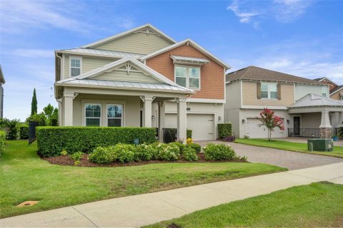 House in Clermont, Florida 5 bedrooms, 303.05 sq.m. № 2275651 - photo 2