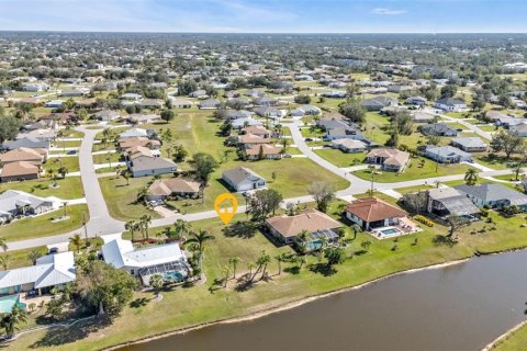 Terreno en venta en Punta Gorda, Florida № 1536770 - foto 5