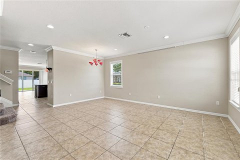 Casa en venta en Spring Hill, Florida, 4 dormitorios, 264.21 m2 № 2157899 - foto 4
