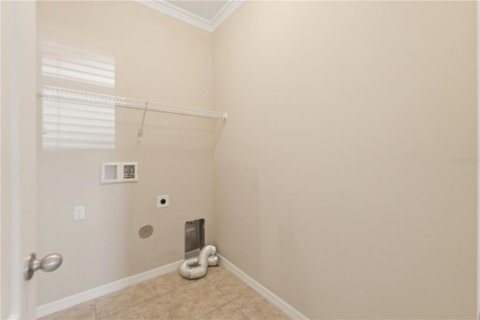 Casa en venta en Spring Hill, Florida, 4 dormitorios, 264.21 m2 № 2157899 - foto 14