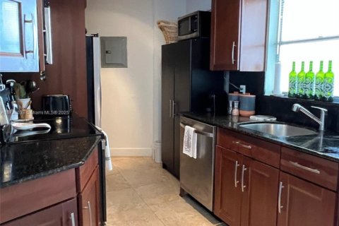 Condominio en venta en Miami Beach, Florida, 2 dormitorios, 87.33 m2 № 1875187 - foto 20