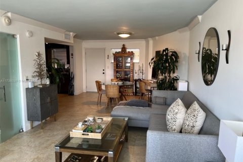 Condominio en venta en Miami Beach, Florida, 2 dormitorios, 87.33 m2 № 1875187 - foto 17