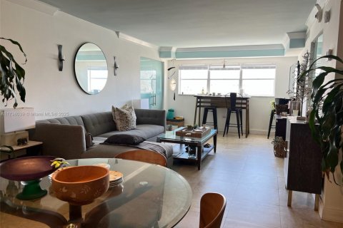 Condominio en venta en Miami Beach, Florida, 2 dormitorios, 87.33 m2 № 1875187 - foto 9