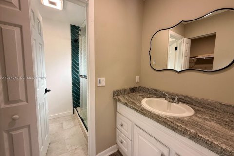 Casa en alquiler en Sunrise, Florida, 2 dormitorios, 88.63 m2 № 2009114 - foto 11