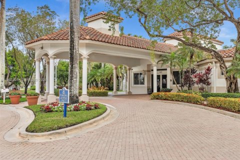 House in Pembroke Pines, Florida 3 bedrooms, 131.55 sq.m. № 2066081 - photo 21