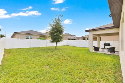 House in Haines City, Florida 3 bedrooms, 139.35 sq.m. № 2388082 - photo 23