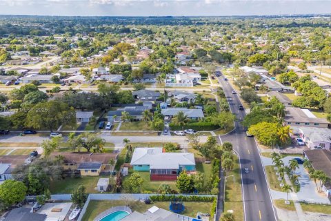 Villa ou maison à vendre à Miami, Floride: 3 chambres, 173.73 m2 № 1974292 - photo 20