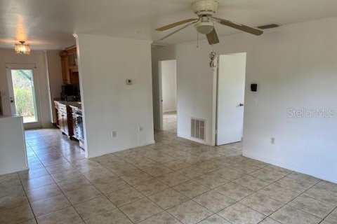 Villa ou maison à vendre à Punta Gorda, Floride: 2 chambres, 69.68 m2 № 1514710 - photo 5