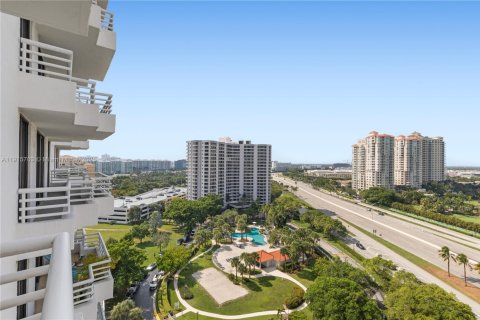 Condominio en venta en Aventura, Florida, 2 dormitorios, 91.97 m2 № 2016227 - foto 23