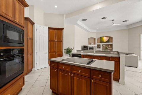 Casa en venta en Winter Springs, Florida, 4 dormitorios, 325.07 m2 № 1822578 - foto 8
