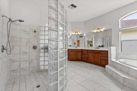 Casa en venta en Winter Springs, Florida, 4 dormitorios, 325.07 m2 № 1822578 - foto 21