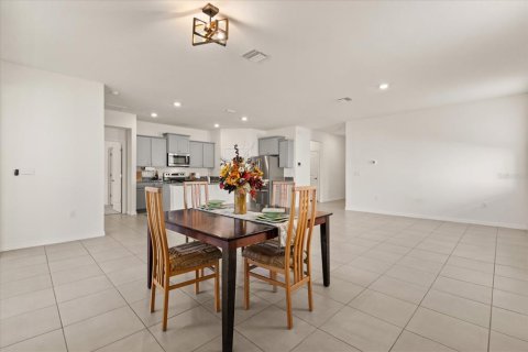 Villa ou maison à vendre à Wildwood, Floride: 3 chambres, 168.15 m2 № 2156128 - photo 9