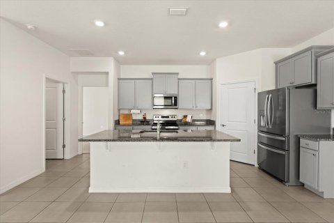 Villa ou maison à vendre à Wildwood, Floride: 3 chambres, 168.15 m2 № 2156128 - photo 5