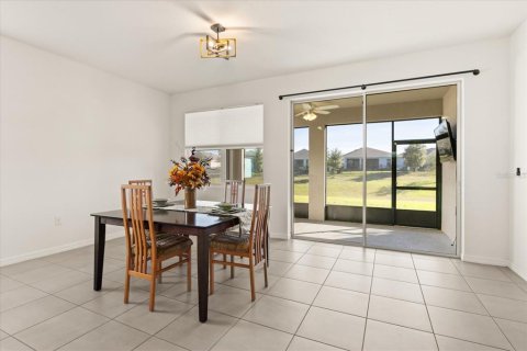 Villa ou maison à vendre à Wildwood, Floride: 3 chambres, 168.15 m2 № 2156128 - photo 10