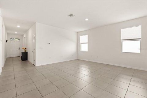 Villa ou maison à vendre à Wildwood, Floride: 3 chambres, 168.15 m2 № 2156128 - photo 12