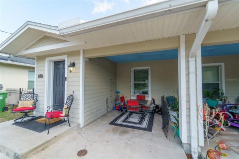 Appartement à louer à Tampa, Floride: 2 chambres, 215.53 m2 № 1913028 - photo 3