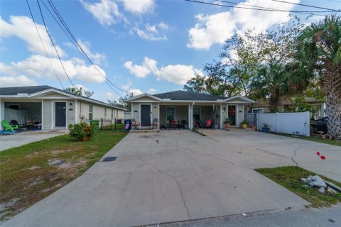 Appartement à louer à Tampa, Floride: 2 chambres, 215.53 m2 № 1913028 - photo 4