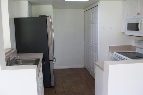Adosado en alquiler en Davenport, Florida, 3 dormitorios, 168.25 m2 № 2103417 - foto 5