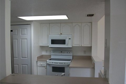 Adosado en alquiler en Davenport, Florida, 3 dormitorios, 168.25 m2 № 2103417 - foto 4