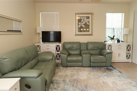 House in Ocala, Florida 3 bedrooms, 188.59 sq.m. № 1905561 - photo 19
