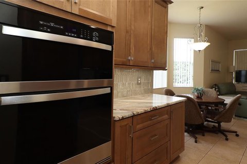 House in Ocala, Florida 3 bedrooms, 188.59 sq.m. № 1905561 - photo 12