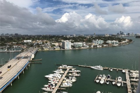 Condominio en venta en North Bay Village, Florida, 2 dormitorios, 95.69 m2 № 2077319 - foto 14